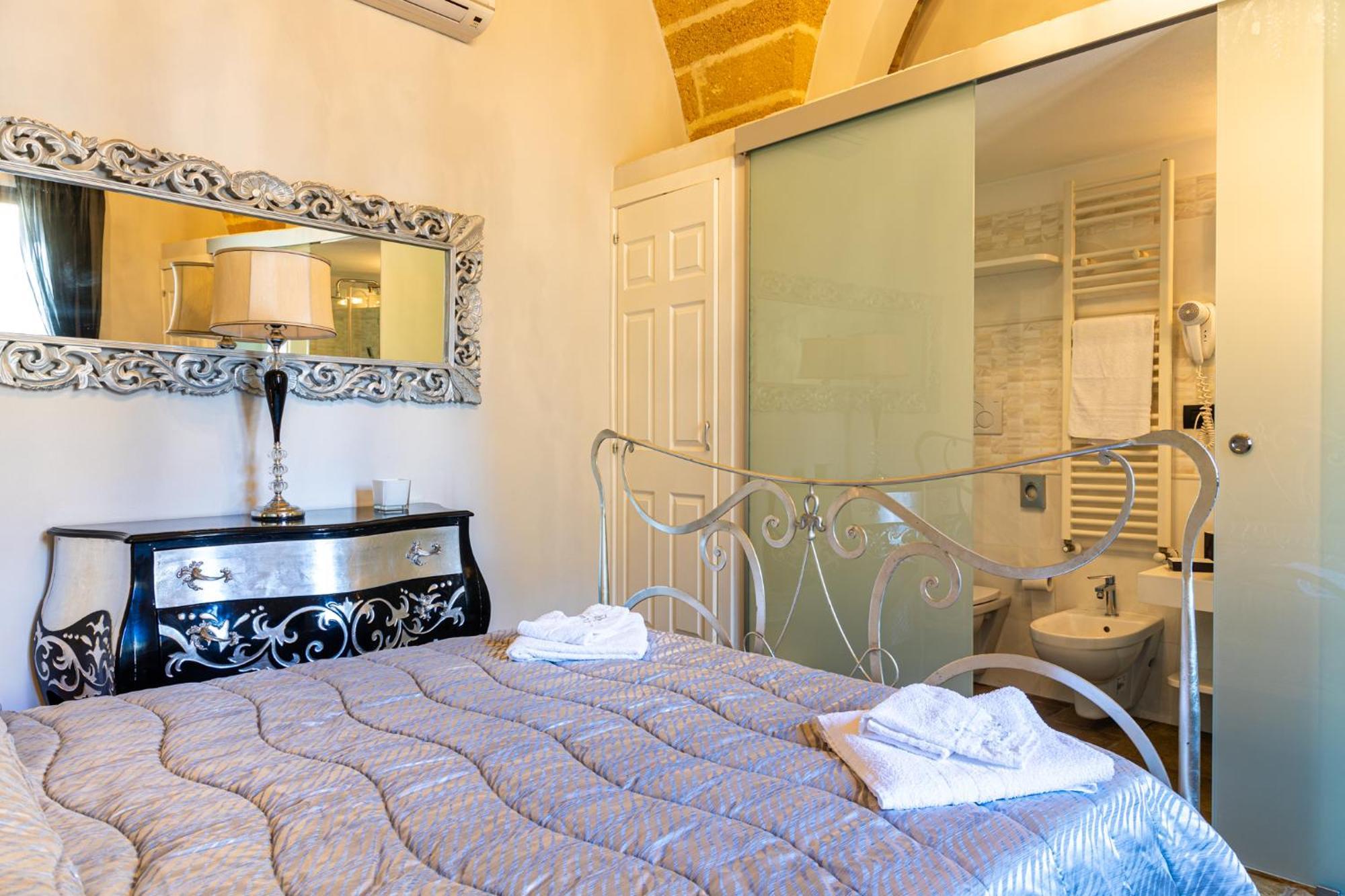 Bed and Breakfast Palazzo Aurora Алецио Экстерьер фото